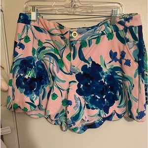 Lilly Pulitzer EEUC SHORTS SIZE 14